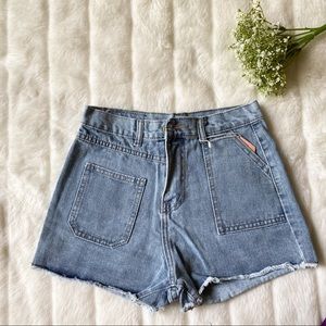 High Rise Unfinished Hems Denim Shorts Size 26